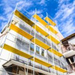 25067895 – empty workplace on scaffolding at big house.